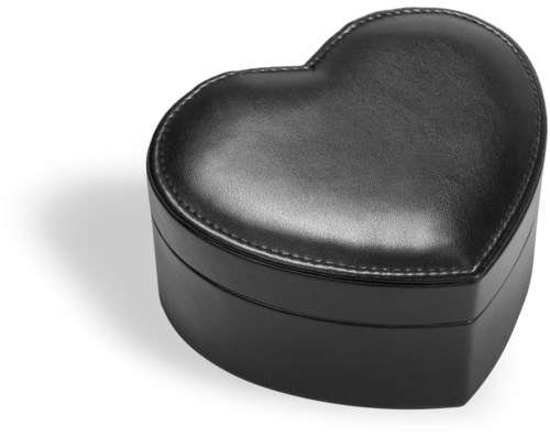 En svart hjärtformad box, troligen för smycken eller en gåva, med en glänsande yta och rundade kanter.