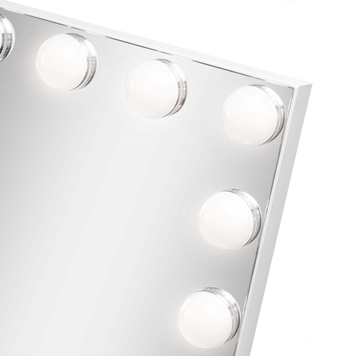 Gillian Jones Makeup mirror with LED, touch, and USB charging! (obrázok 5)