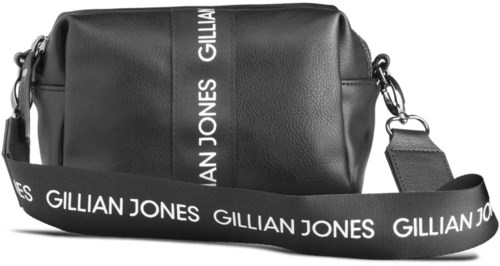 En svart läderväska med ett band som säger "GILLIAN JONES" upprepade gånger i vitt.