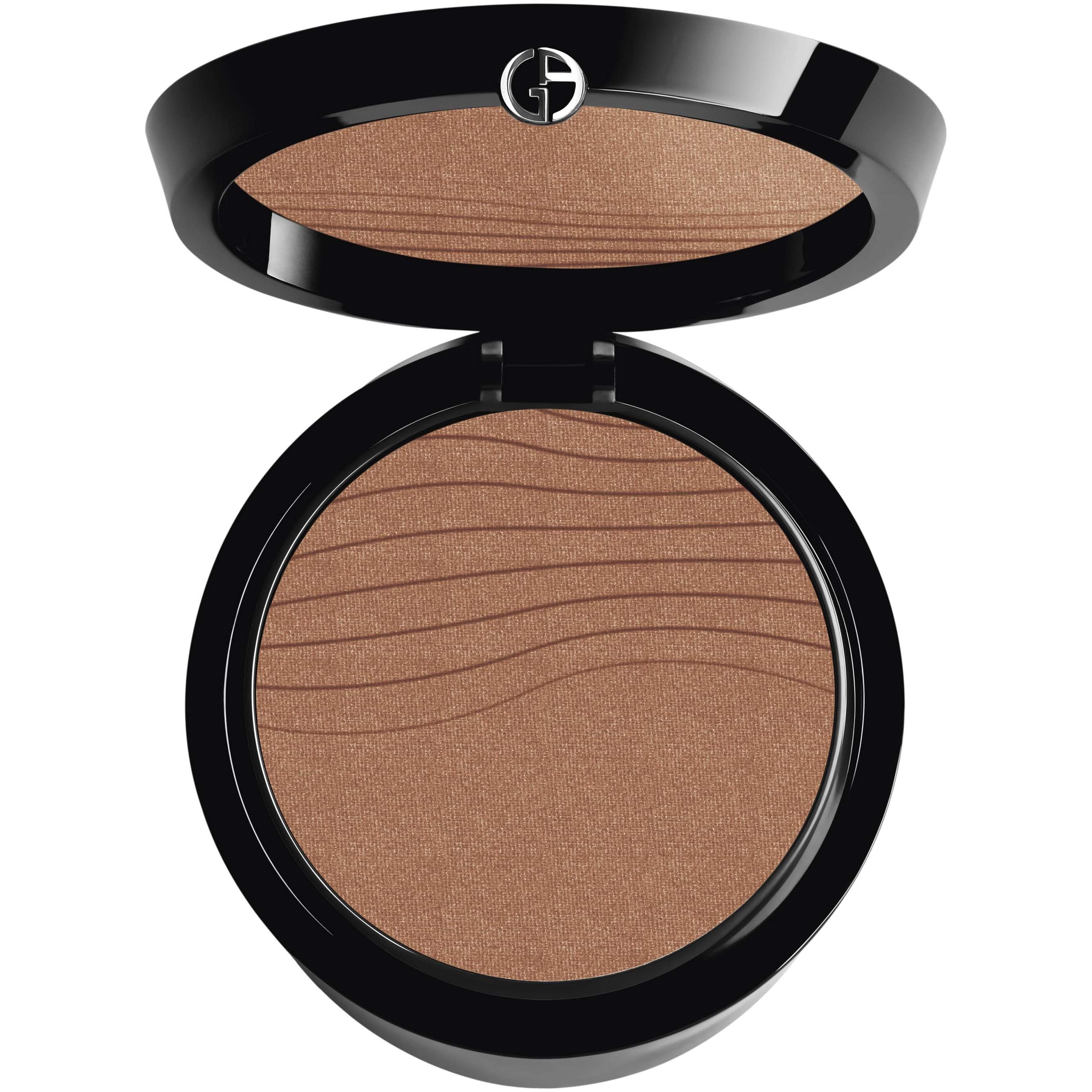 Luminous Silk Glow Fusion Powder 8 Tan with a Neutral U