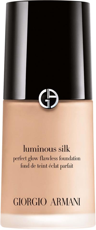 Giorgio Armani Luminous Silk Foundation Light, Peach