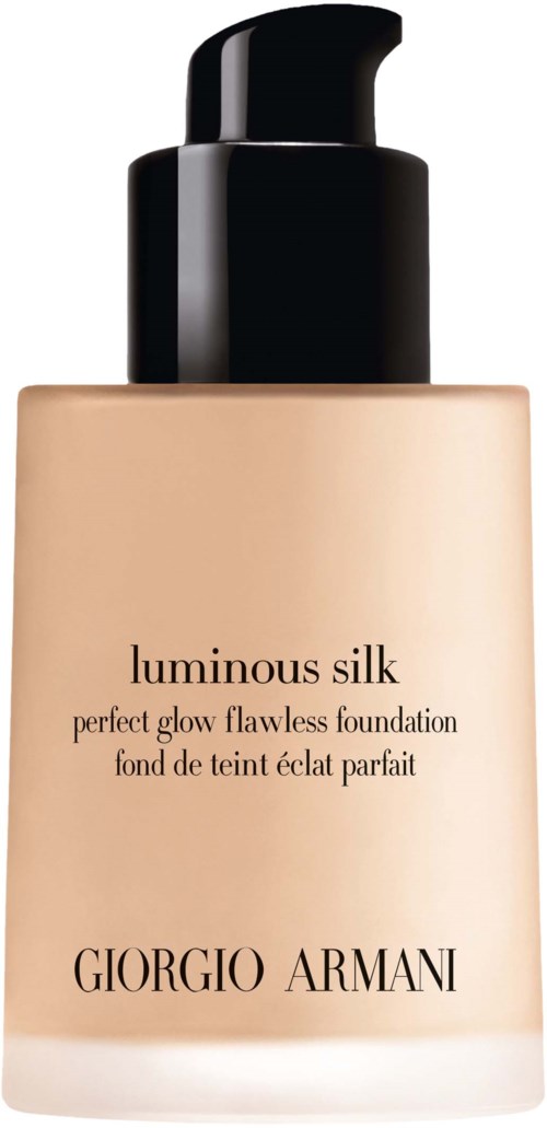 En flaska Giorgio Armani luminous silk foundation med pump, märkt som perfect glow flawless foundation.
