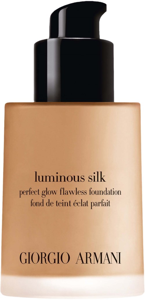Eine Flasche Giorgio Armani luminous silk Foundation mit schwarzer Pumpe und beigem Behälter.