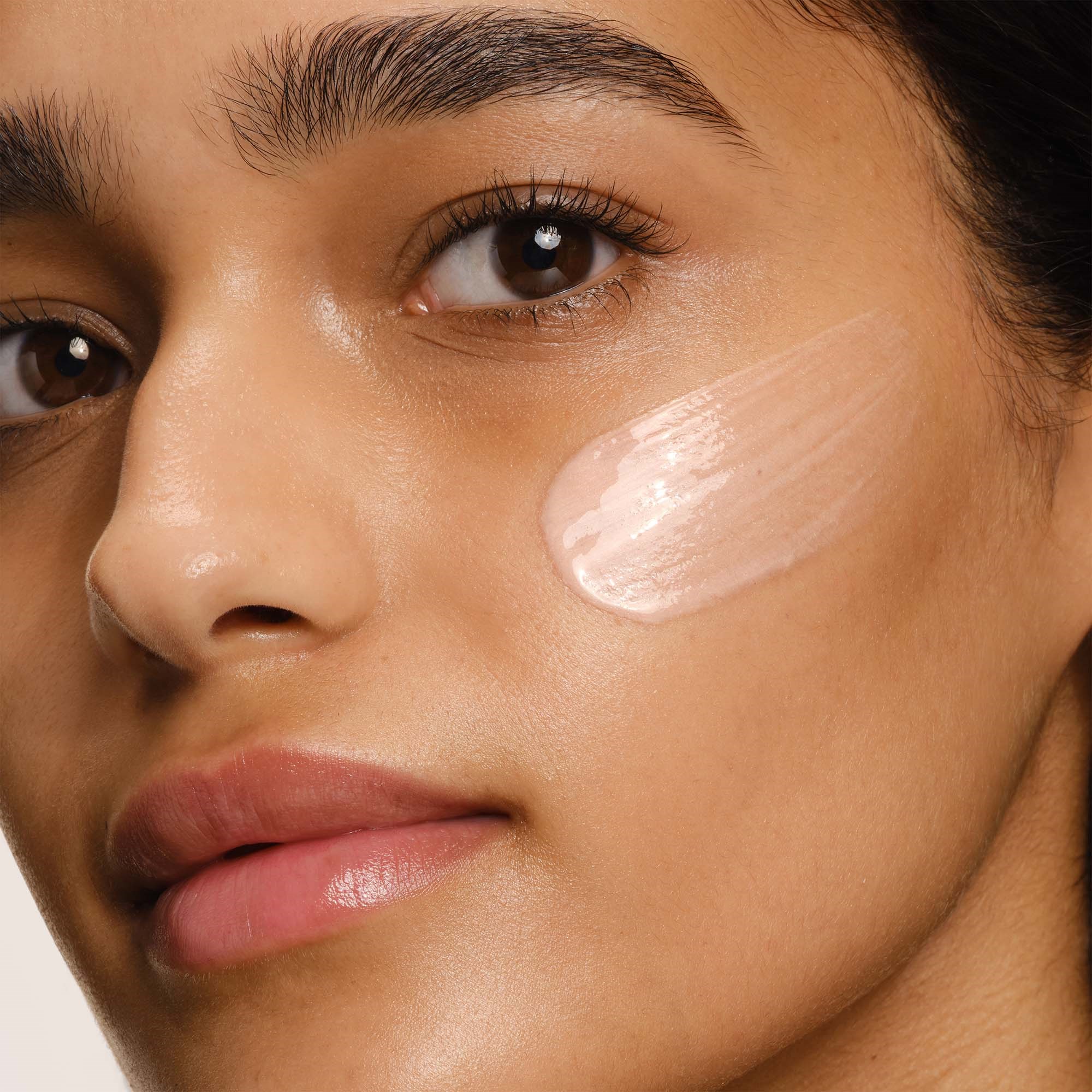 Giorgio Armani Luminous Silk Glow Primer 32 ml (obrázok 5)