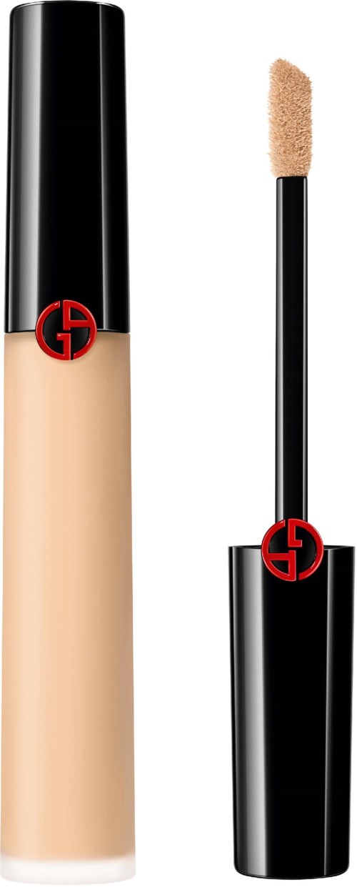 Versteckstift mit beige Flüssigkeit und Applikator mit Schwammkopf.