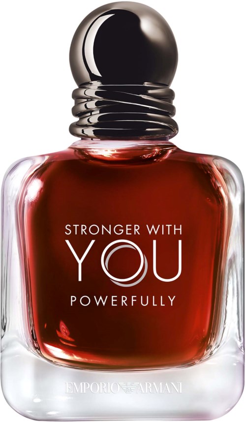 En parfyllikör med metallkork och röd vätska inuti, visar orden "Stronger With You Powerfully."
