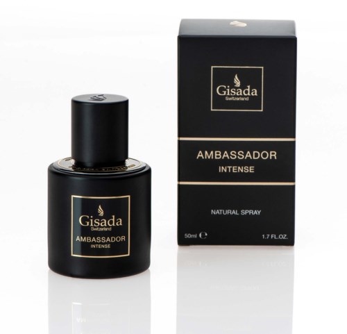 En sort sprayflaske mærket 'Gisada Ambassador Intense' og dens æske vises.