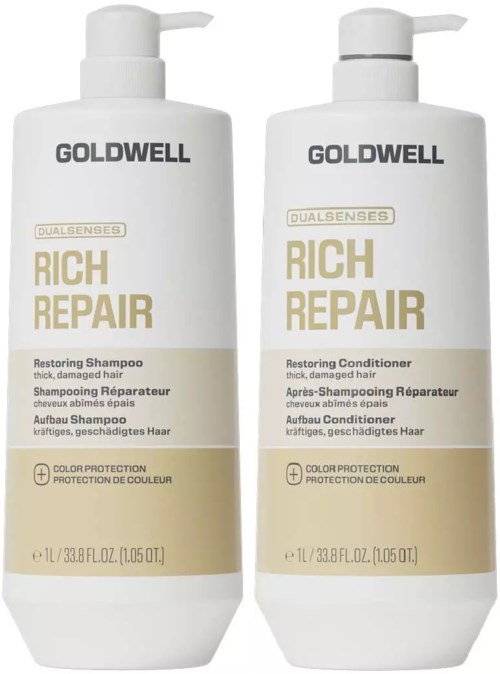 Två vita flaskor med Goldwell Rich Repair schampo och balsam för skadat hår, med guld- och beigeetiketter och pumplock.