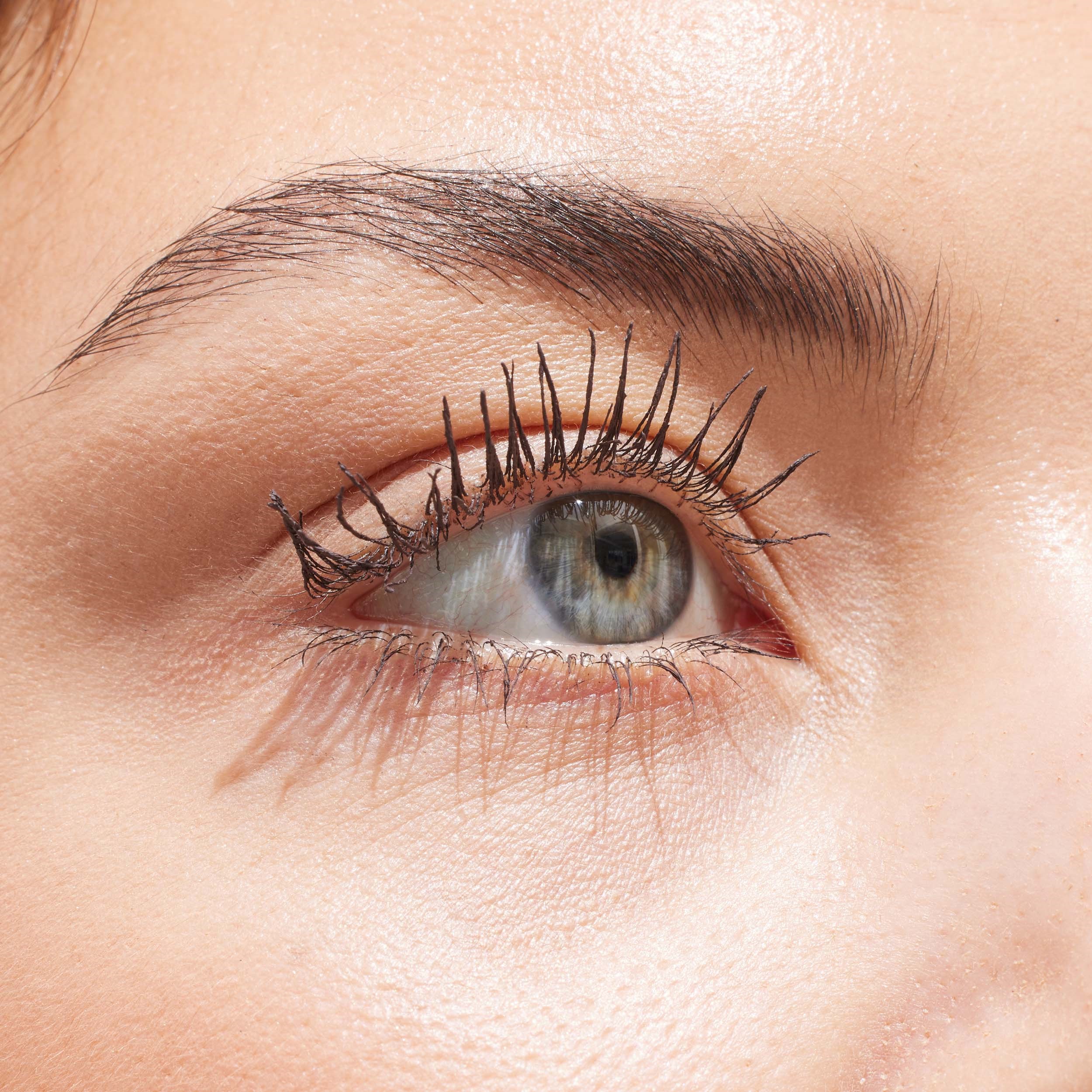 Alternativ bild 1 för Gosh Boombastic Crazy Mascara 005 Chocolate Brown