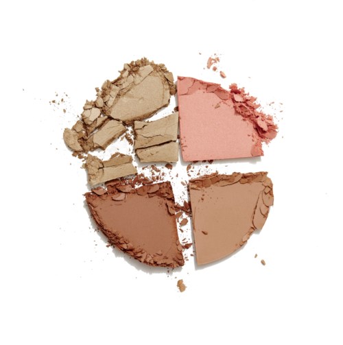 Zerbrochene Puder-Make-up in vier Farbtönen in kreisförmigem Muster auf weißem Hintergrund.