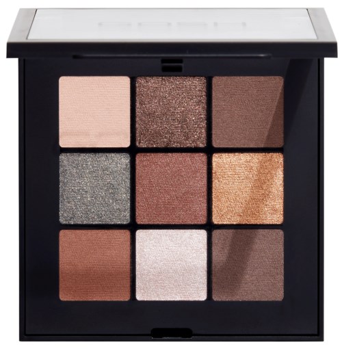 Eine Make-up-Palette mit neun schimmernden und matten Lidschatten in einem schwarzen Gehäuse.