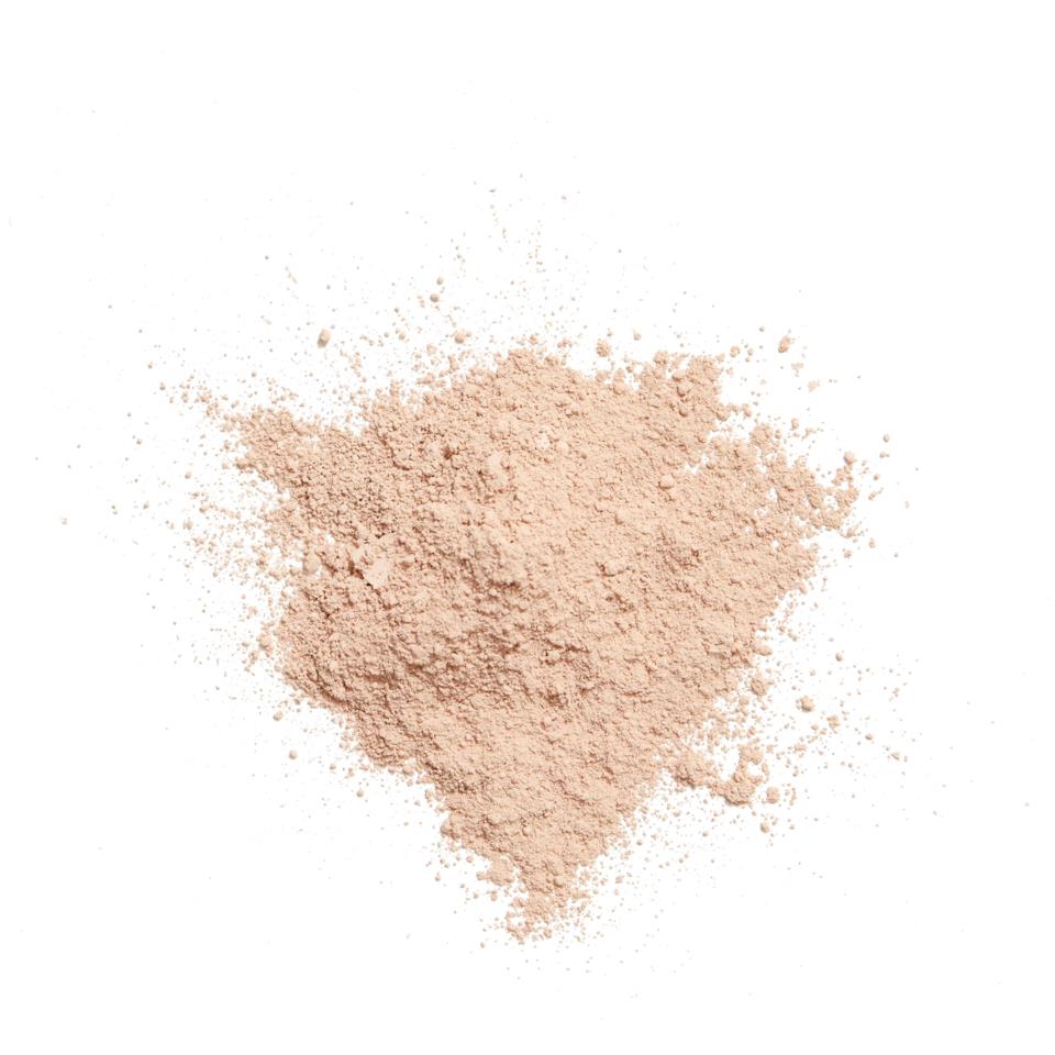 GOSH Copenhagen Mineral Powder 002 Ivory 8 g