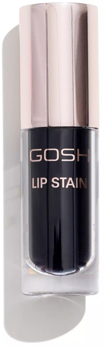 Musta putkilasi, jossa kiiltävä hopea-kansi, ja teksti "GOSH Lip Stain". Läpinäkyvä putki sisältää tumman nesteen.