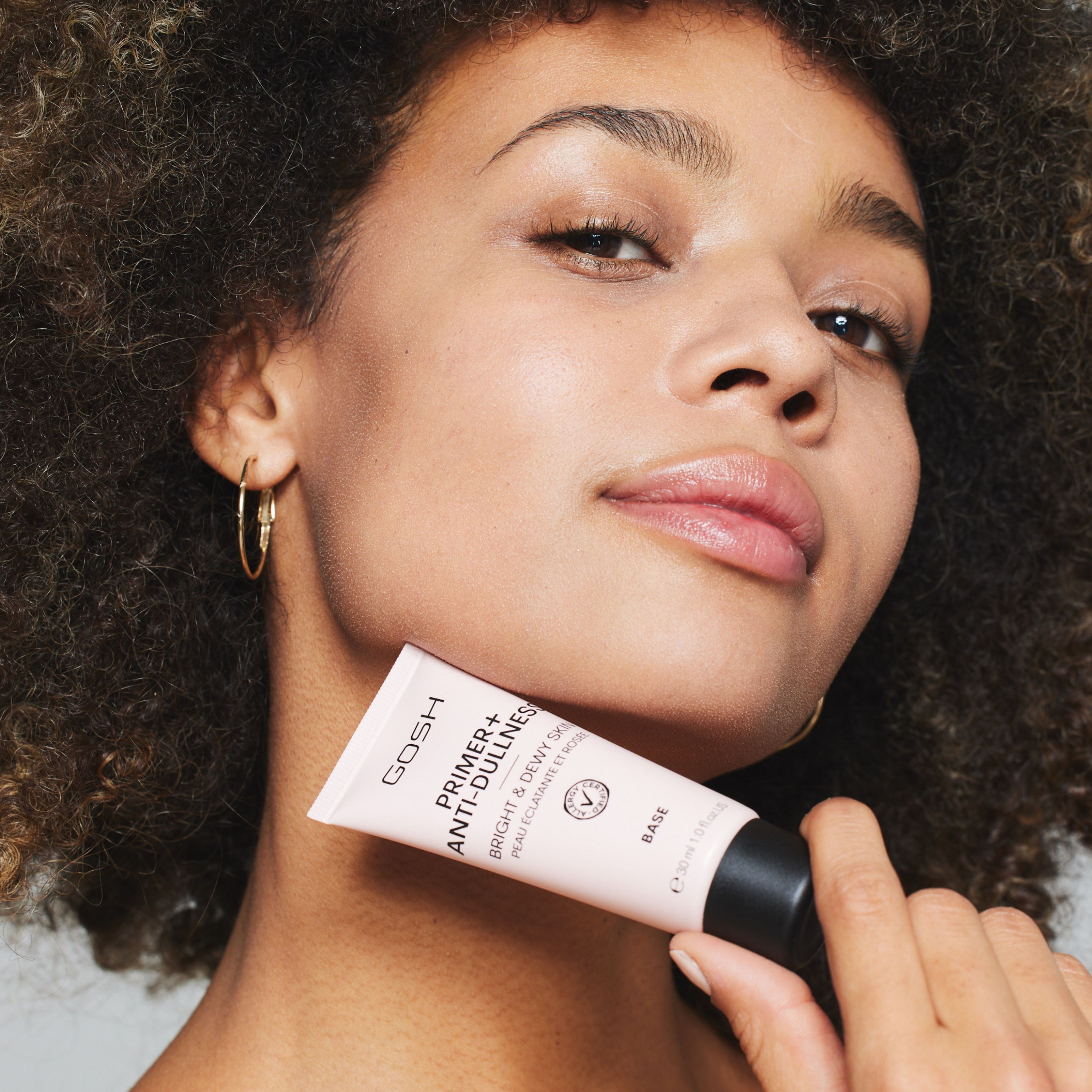 Gosh Primer Plus + Anti-Dullness - Bright & Dewy Skin 30 ml (obrázok 3)