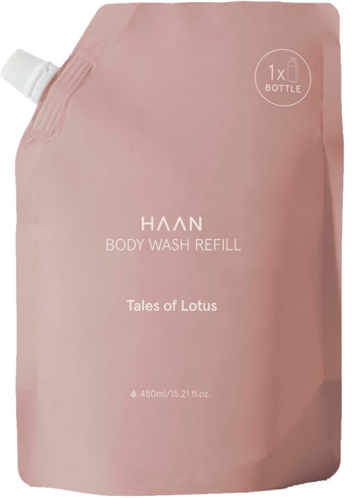 Lyserød påfyldningspose til kropsvask med mærket 'Tales of Lotus' fra HAAN, rummer 450 ml.