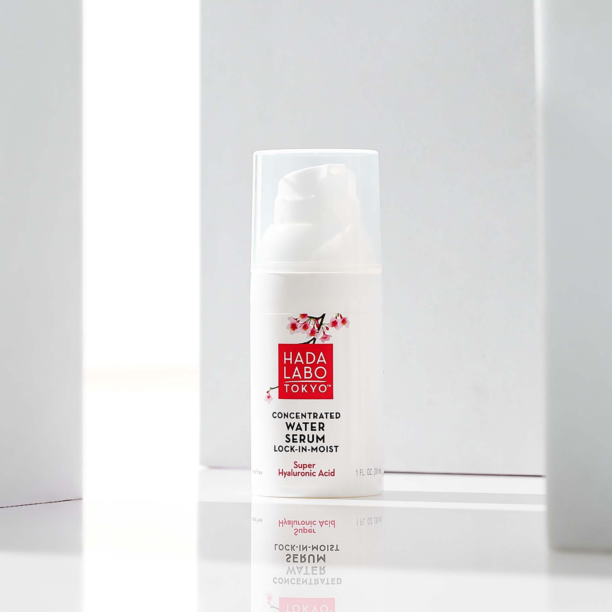 Hada Labo Tokyo Concentrated Water Serum Lock-in-Moist 30 ml (obrázok 3)