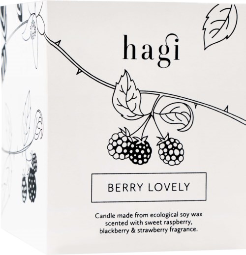 Logo med björnbärsillustrationer, text säger "hagi" och "BERRY LOVELY," som beskriver ett doftande sojavax.