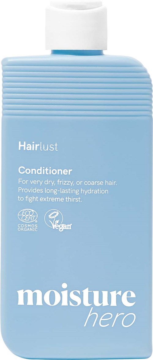 Lys blå flaske med Hairlust Moisture Hero balsam for tørt hår med økologisk og vegansk merking.
