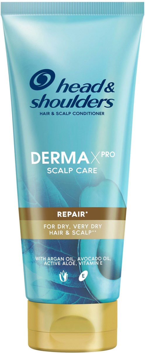 En schampotub märkt 'Head & Shoulders DERMAX Pro SCALP CARE' för torrt, mycket torrt hår med ingredienser som argan- och avokadoolja.
