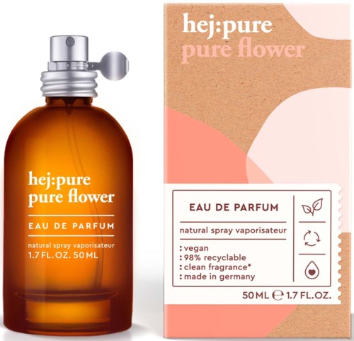 En parfymflaska och förpackning med mjuka rosa och orange färger, märkt 'hej:pure pure flower', som visar att den är vegansk och återvinningsbar.