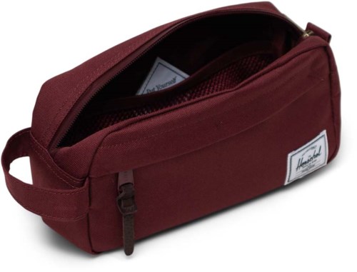Herschel Chapter Small Travel Kit Port