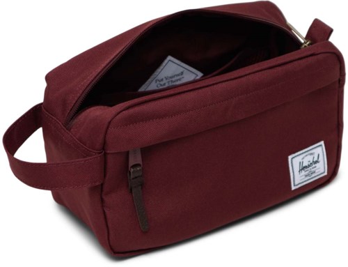 Herschel Chapter Travel Kit Port