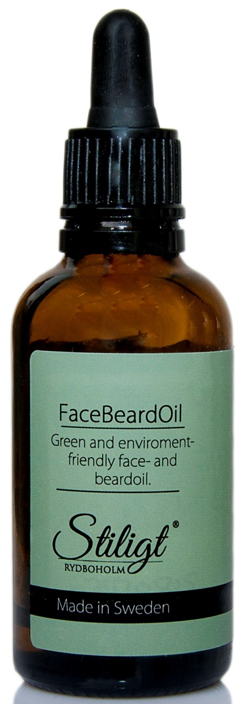 Ett litet mörkt glasflaska med pipettlock märkt 'FaceBeardOil'. Etiketten säger att den är tillverkat i Sverige och är ansikts- och skärolja.