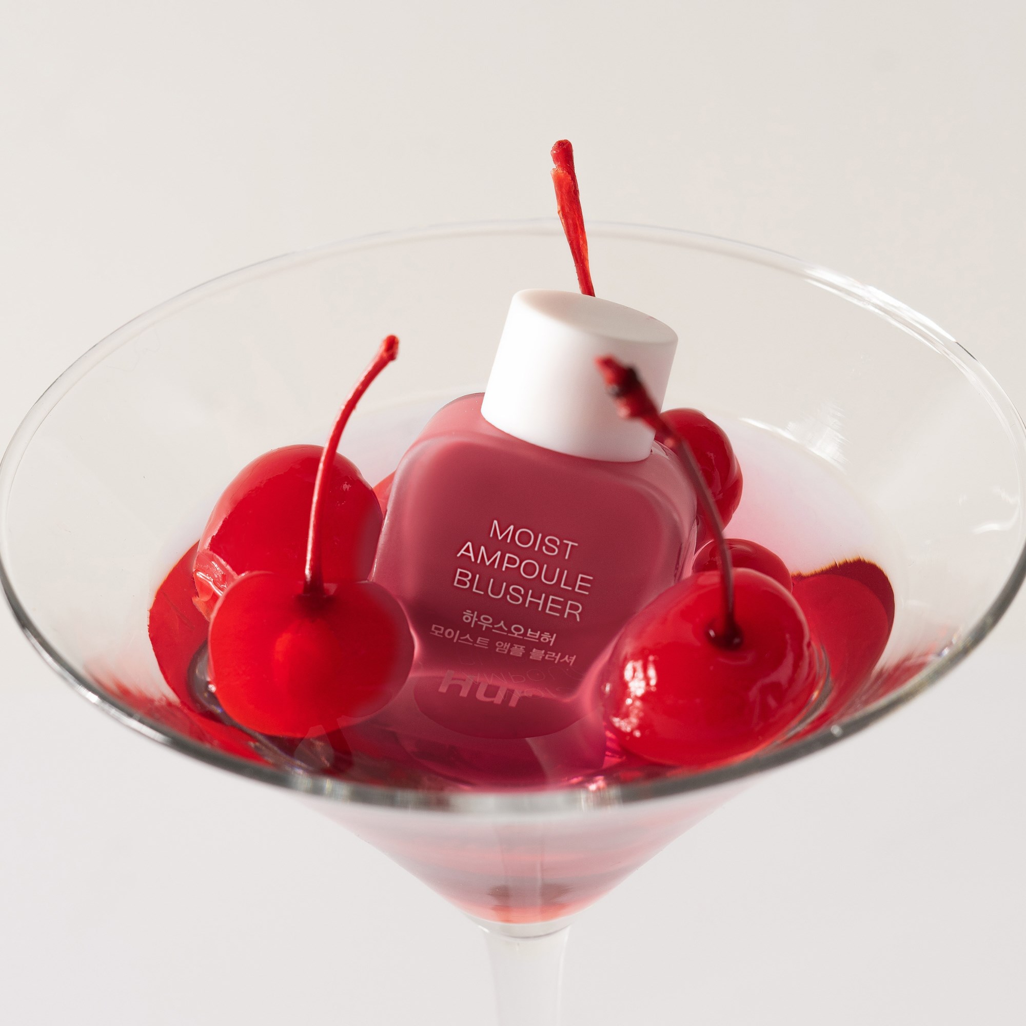House of Hur Moist Ampoule Blusher 09 Ruby Red (obrázok 11)