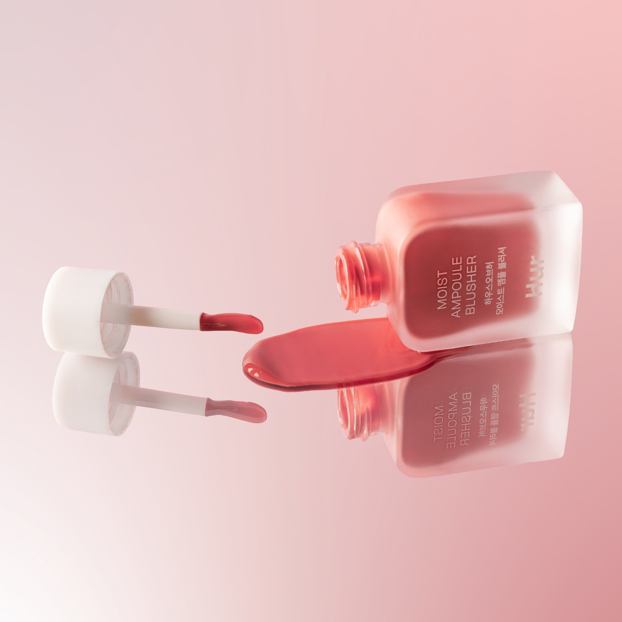 House of Hur Moist Ampoule Blusher 09 Ruby Red (obrázok 5)