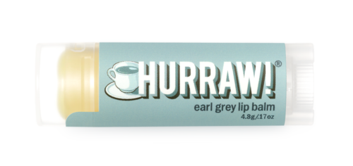 Kleine lippenbalsem tube met lichtblauwe label met 'HURRAW! earli grey lip balm' en witte dop.