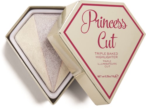 En kompakt highlighter med prinsess-tema i ett rosa och vitt låda, formad som en diamant, märkt 'Princess Cut' i kursiv.