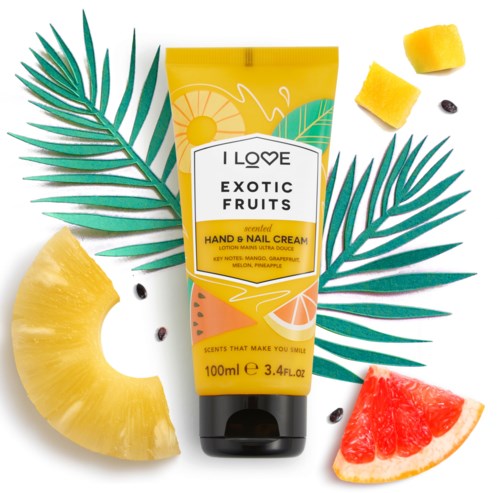 Gult hand- och nagelkräm omgiven av ananas, grapefrukt, citron, palmblad och fruktbitar.