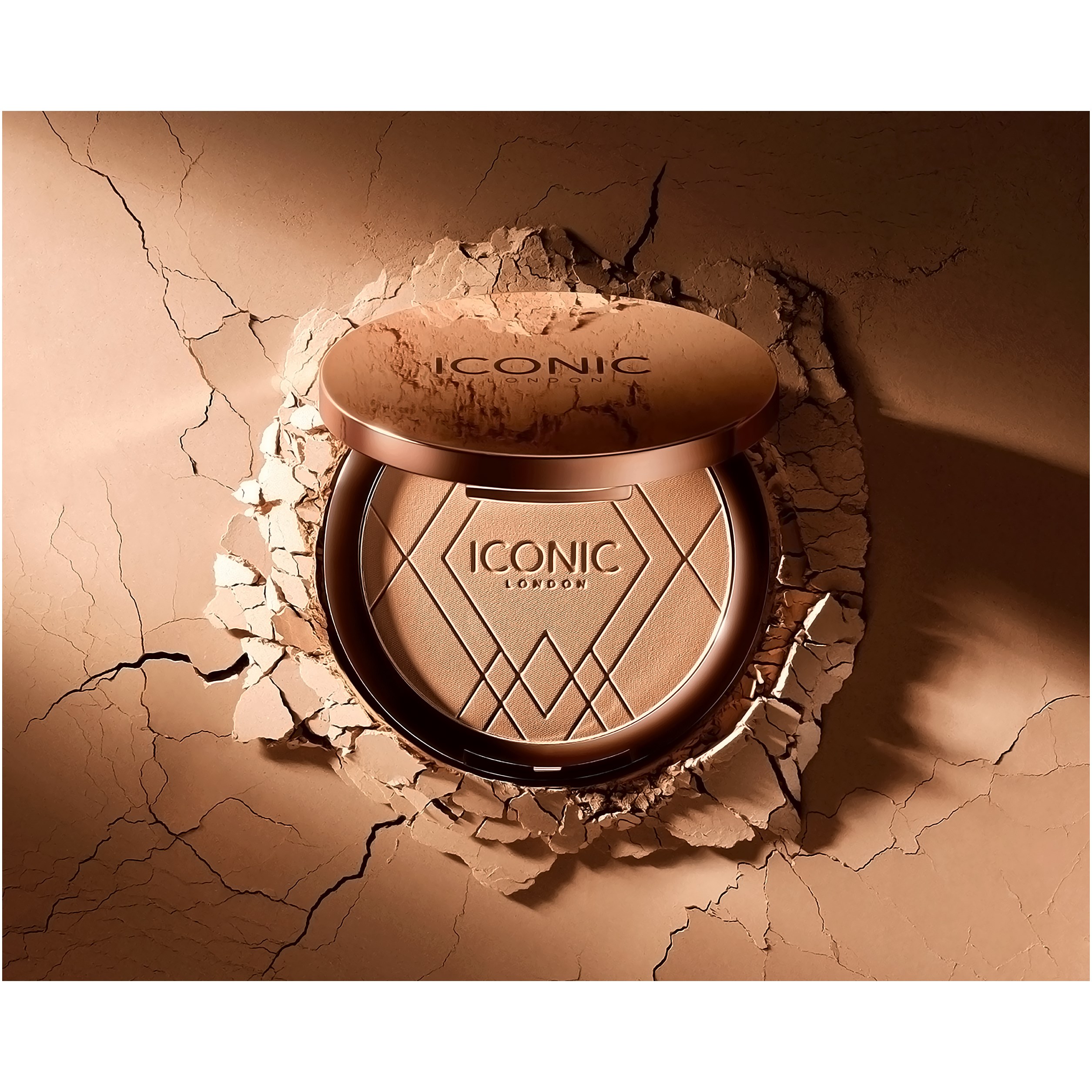 ICONIC London Ultimate Bronzing Powder Light Bronze (obrázok 4)