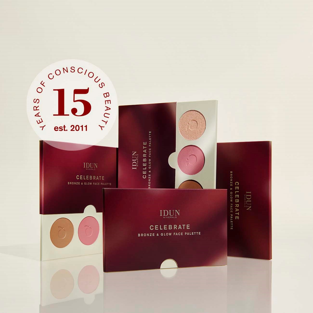 IDUN Minerals Celebrate Bronze & Glow Face Palette (obrázok 4)