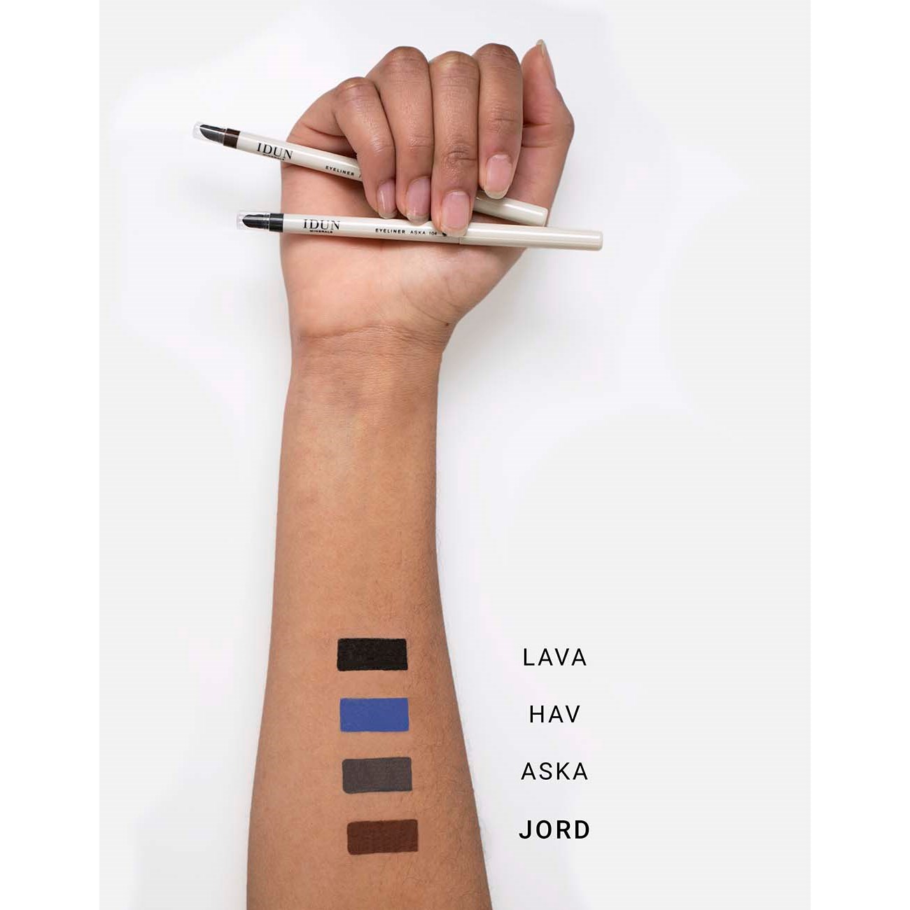 IDUN Minerals Creamy Eyeliner Jord (obrázok 4)