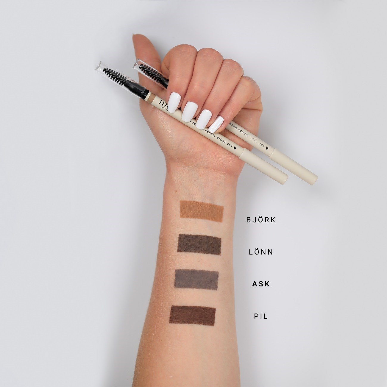 IDUN Minerals Eyebrow Pencil Björk (obrázok 3)