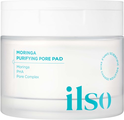 En vit burk med blå text, märkt 'Moringa Purifying Pore Pad' och 'ils', troligen en hudvårdsprodukt.