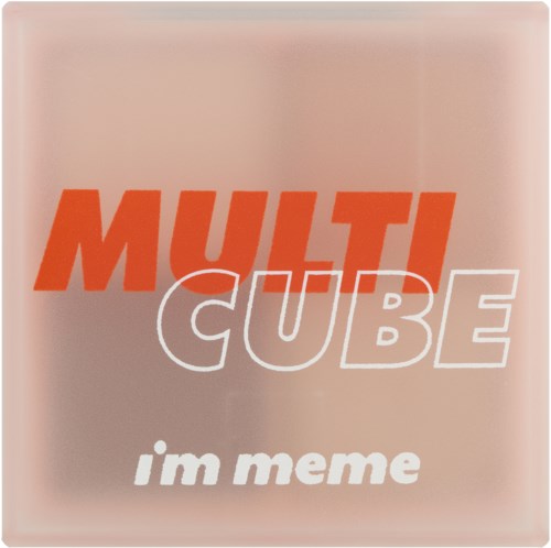 En lyserød firkant med teksten "MULTI CUBE" og "im meme" i store, farverige bogstaver.