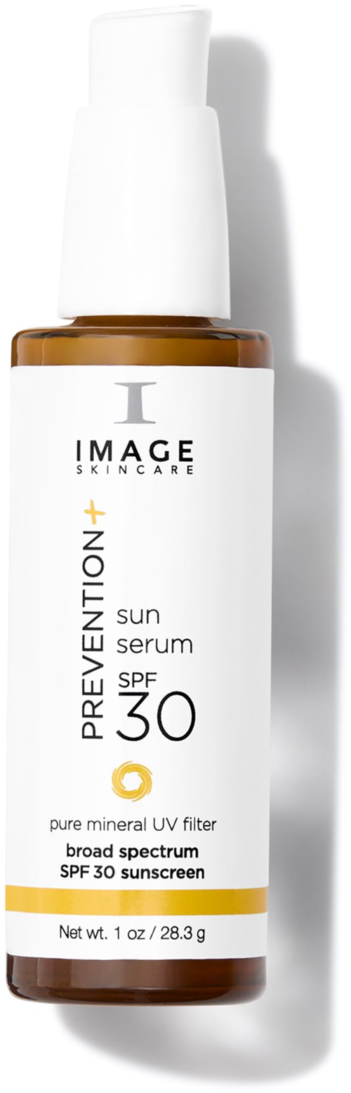En vit flaska med pump, märkt med varumärket 'IMAGE SKINCARE,' innehåller solserum med SPF 30.