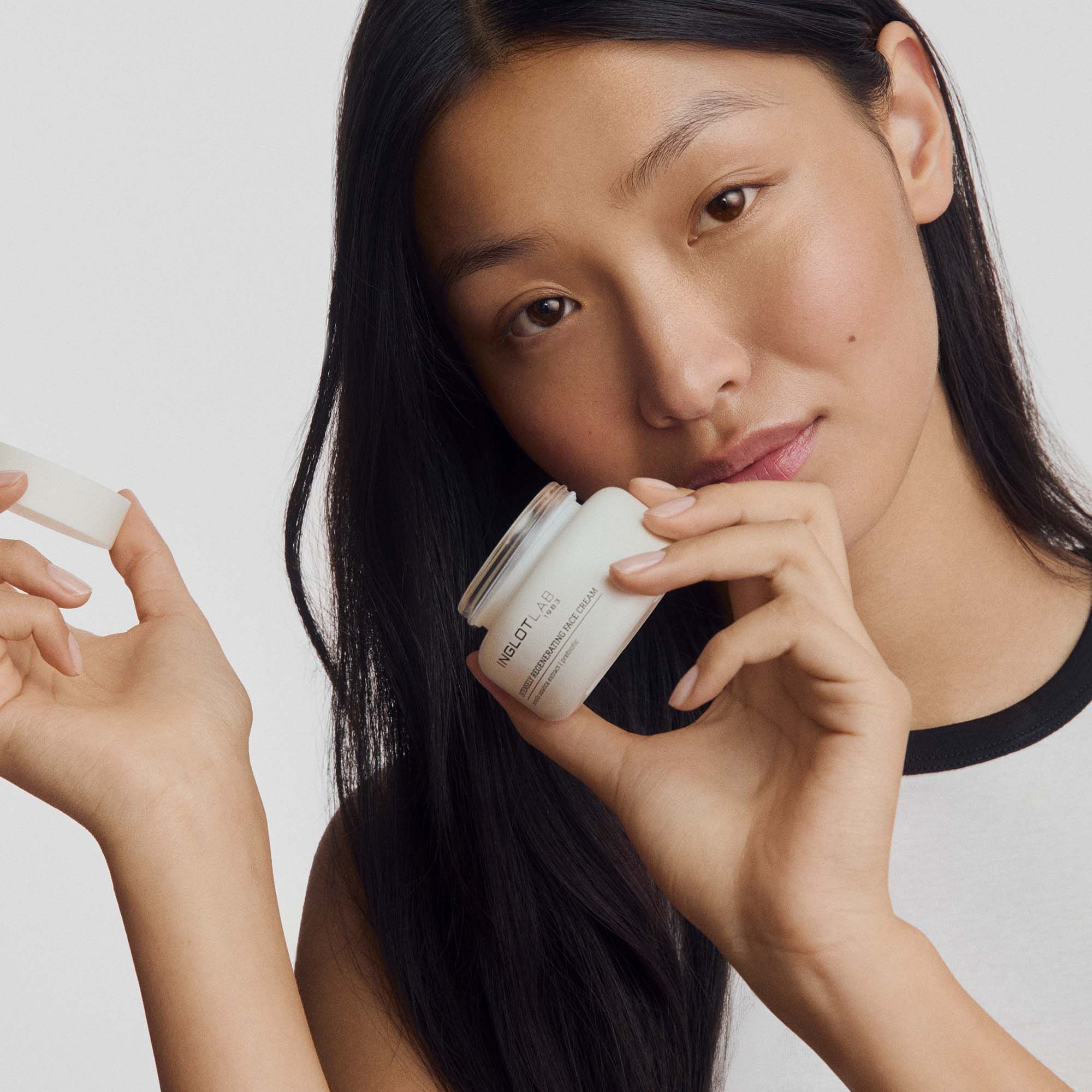 Inglot LAB Intensely Regenerating Face Cream 50 ml (zdjęcie 5)