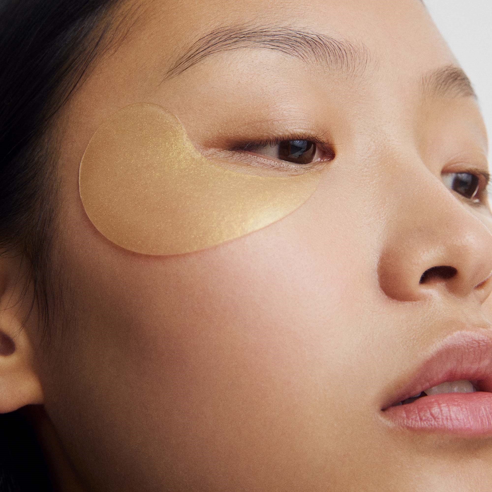 Inglot LAB Lifting Eye Patches With Collagen 95 g (zdjęcie 3)