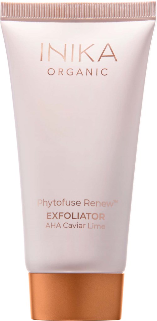 En hvit tube med kobberfarget lokk, merket INIKA ORGANIC Phytofuse Renew EXFOLIATOR, inneholder AHA Caviar Lime.