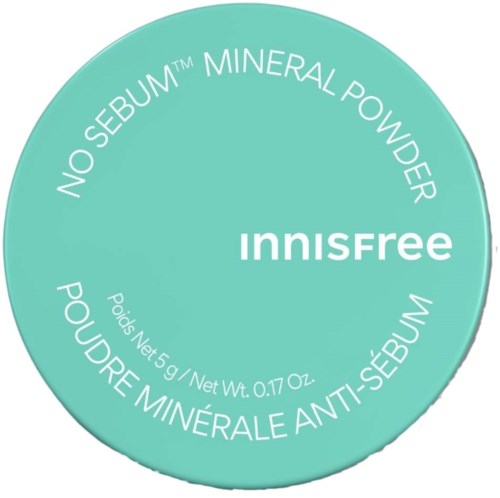 Innifree mineral powder compact with no sebum or mineral ingredients, net weight 5 grams, in a turquoise case.