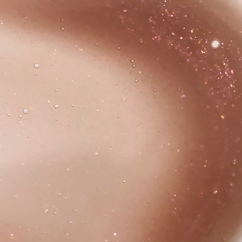 IsaDora Glossy Lip Treat 66 Chocolate Ice (obrázok 9)