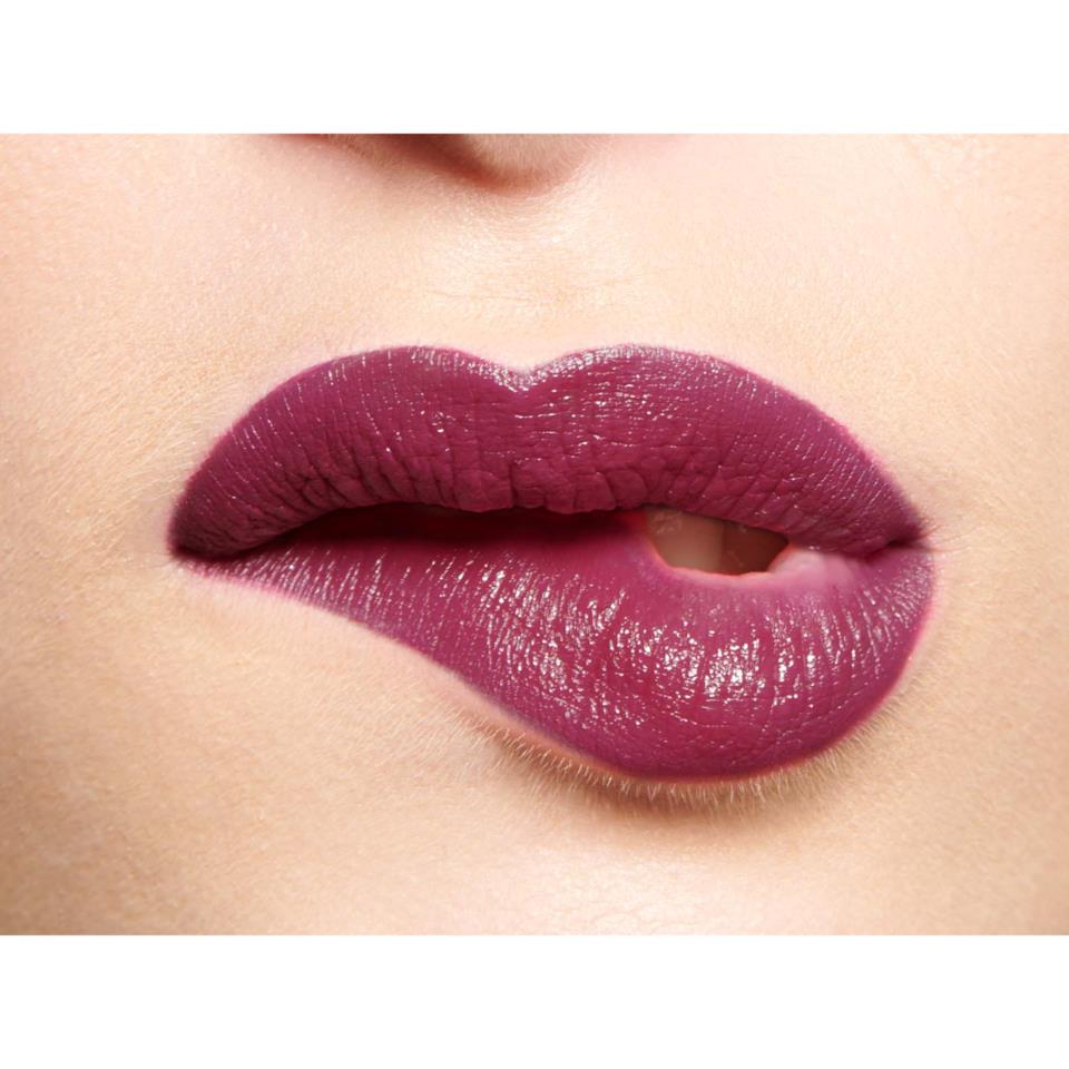IsaDora Perfect Moisture Lipstick Grape Nectar