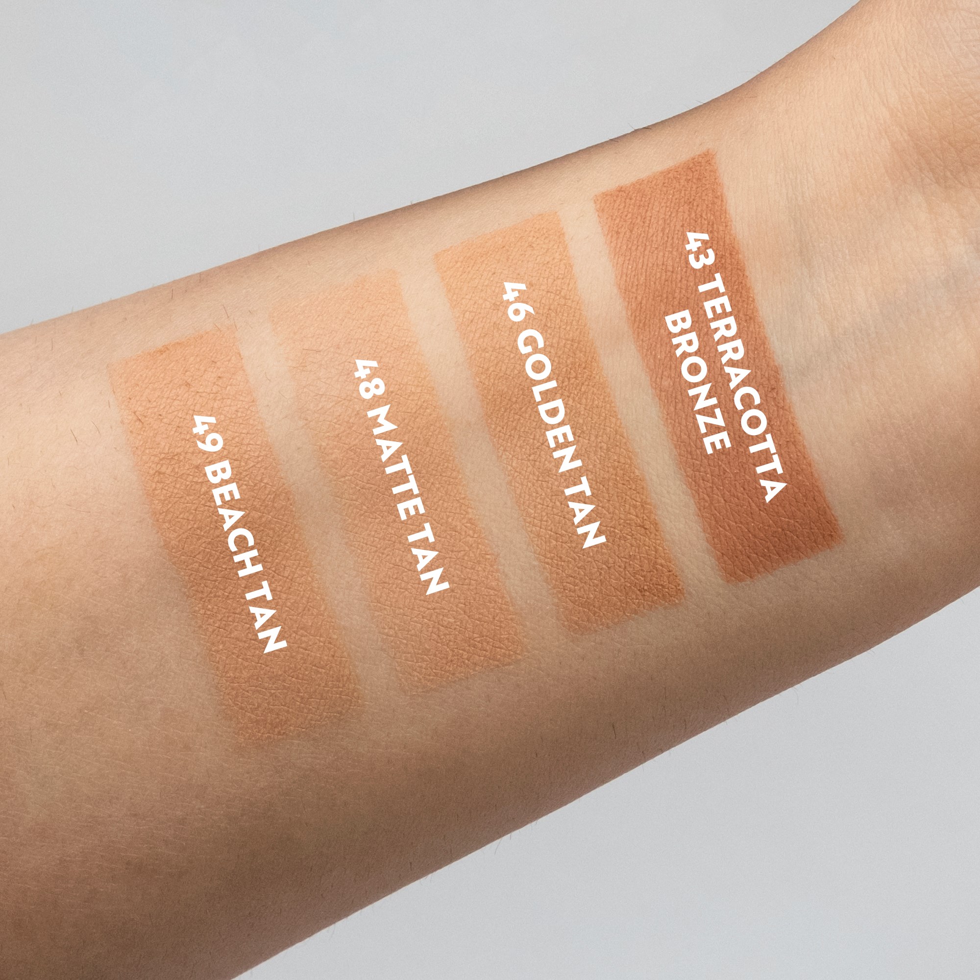 IsaDora The Bronzing Powder 48 Matte Tan (obrázok 5)