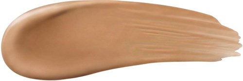 Ett beige sminkgrundfärgprov utspritt i en kurvad form på svart bakgrund.