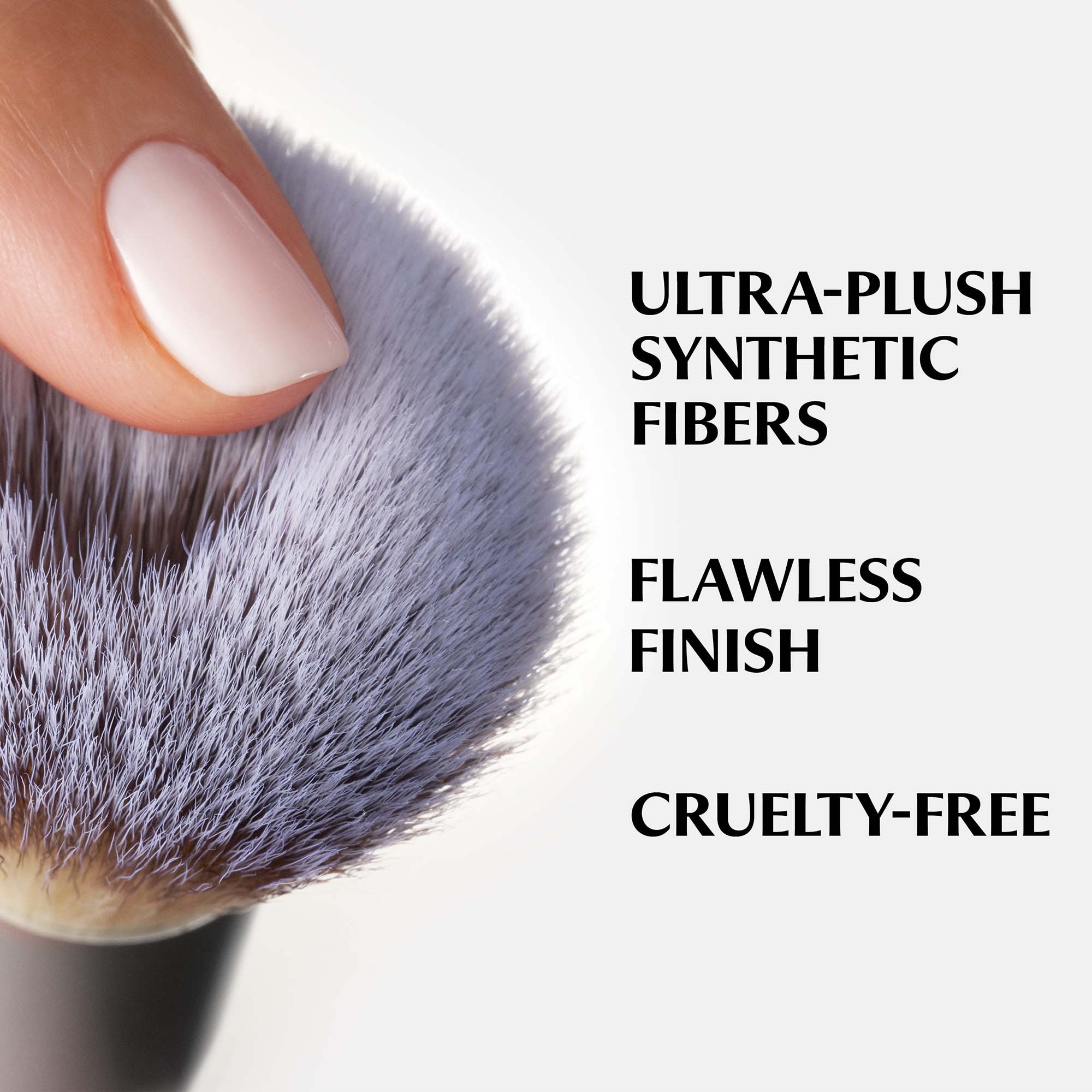 IT Cosmetics Heavenly Luxe Complexion Perfection Brush #7 (obrázok 3)