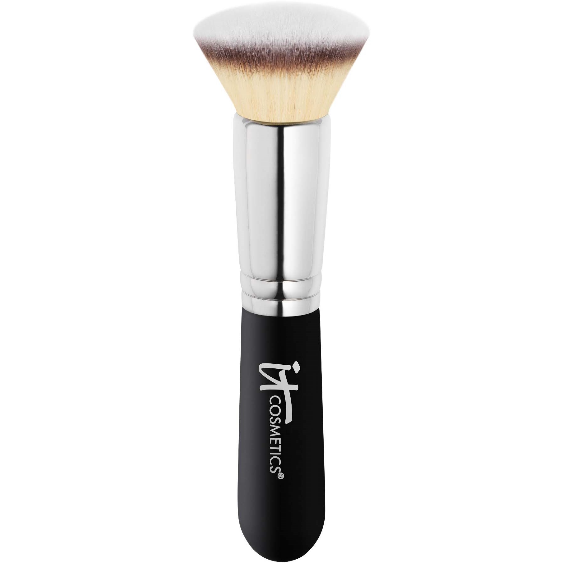 Läs mer om IT Cosmetics Heavenly Luxe Flat Top Buffing Foundation Brush