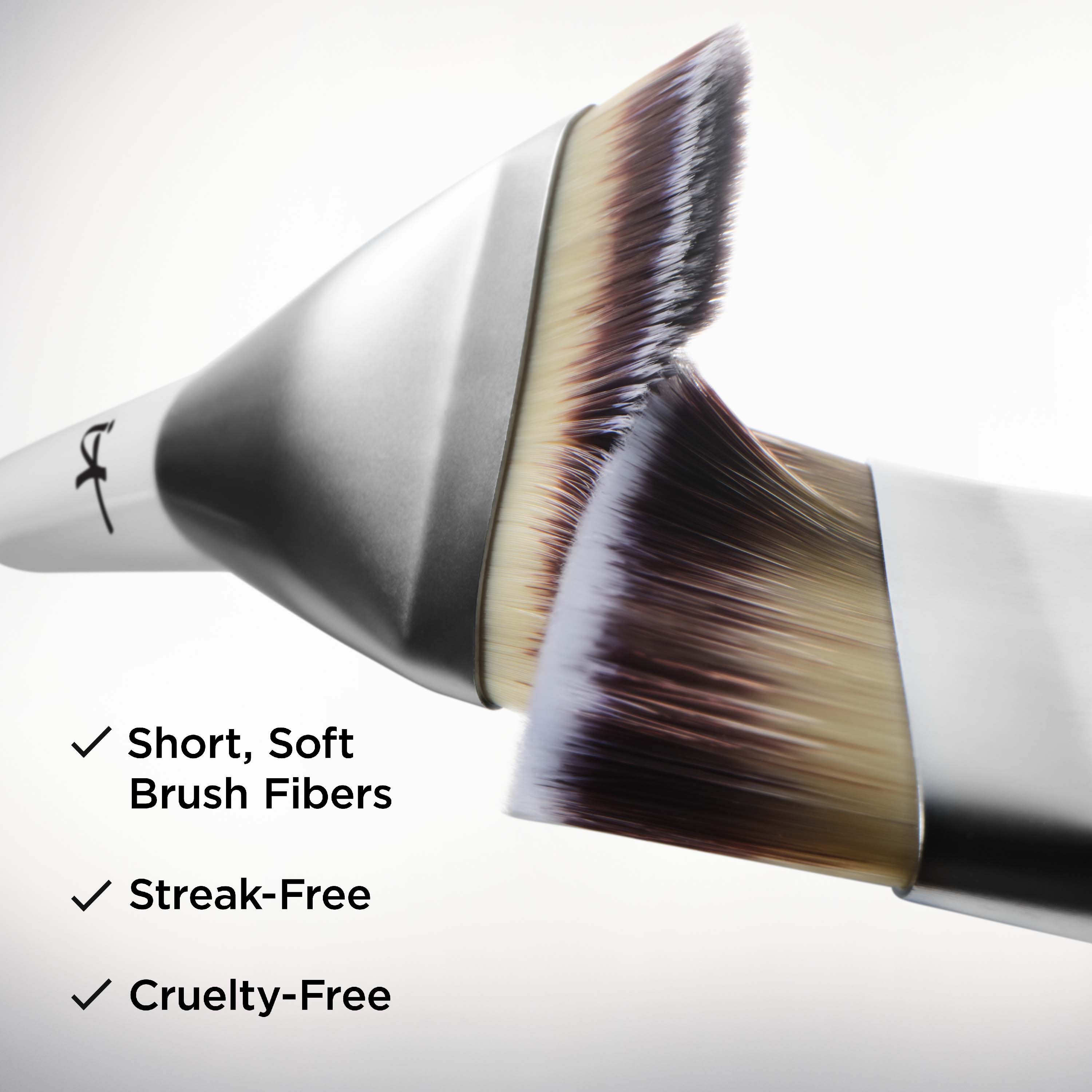 IT Cosmetics Heavenly Luxe Foundation brush #10 (obrázok 8)